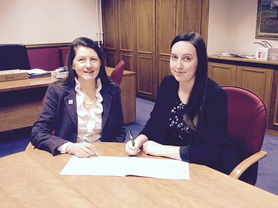 Janet Swadling and Briony Dall Signing The Student Partnership Agreement